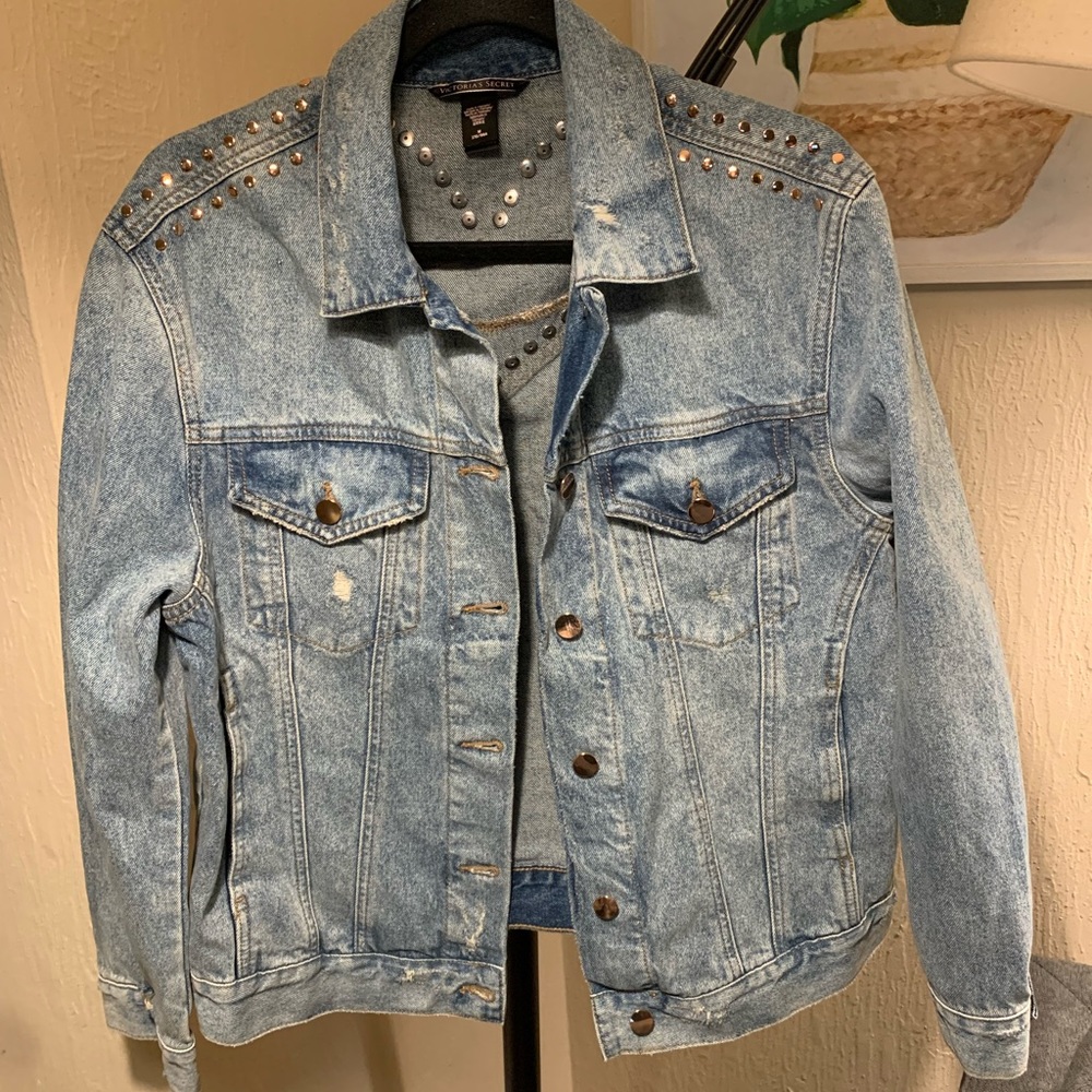 Victoria’s Secret Women’s jacket (brand new)